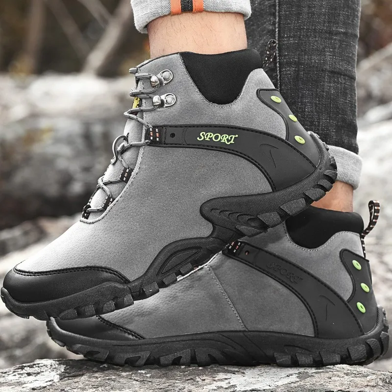 Winter Men's Boots Outdoor Warm Waterproof Ankle Snow Boots Soft Thick Plush Rubber Non-slip Wear-resistant Men's Shoes38-46 
Winter Men's Boots Outdoor Warm Waterproof Ankle Snow Boots Soft Thick Plush Rubber Non-slip Wear-resistant Men's Shoes38-46