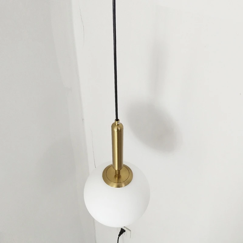 Modern Pendant Lamp Luxurious Gold Glass Ball Lampshade Hanging Lights Fixtures For Dining Room Bedroom Decoration Lighting
Modern Pendant Lamp Luxurious Gold Glass Ball Lampshade Hanging Lights Fixtures For Dining Room Bedroom Decoration Lighting