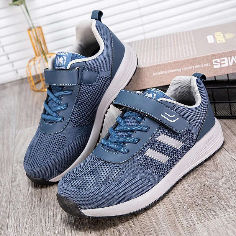 Women shoes 2022 Spring New Middle-aged Man Shoes Walking Shoes Elderly Shoes Non-slip Soft Bottom Dad Sneakers Casual Men Shoes
Women shoes 2022 Spring New Middle-aged Man Shoes Walking Shoes Elderly Shoes Non-slip Soft Bottom Dad Sneakers Casual Men Shoes