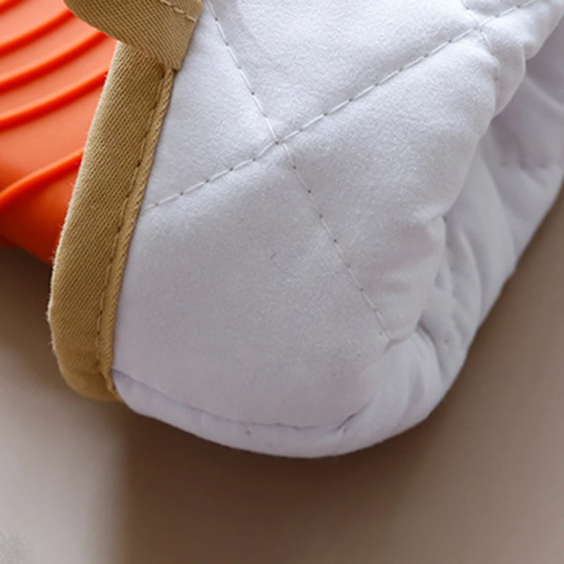 1PC Baking BBQ Grill Potholder Glove Oven Baking Mitts Non-slip Silicone Heat Resistant Glove Kitchen Cooking Accessories
1PC Baking BBQ Grill Potholder Glove Oven Baking Mitts Non-slip Silicone Heat Resistant Glove Kitchen Cooking Accessories