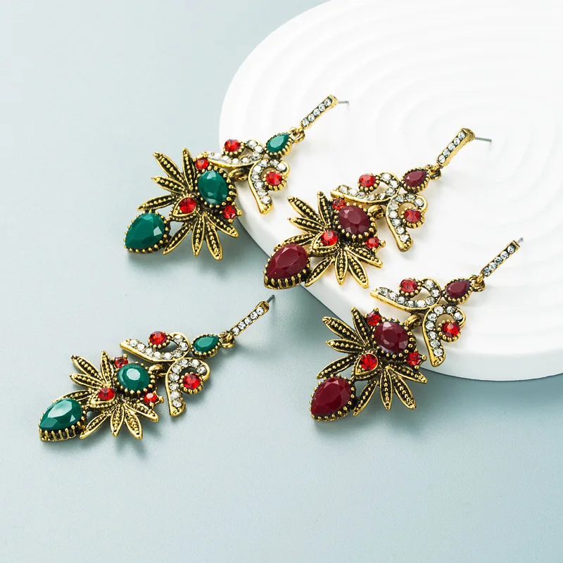 Bohemian Style Pendant Earrings With Alloy Vintage Colour Rhinestones Modern Women's Earrings 2021 Luxury Lady's Ornaments New
Bohemian Style Pendant Earrings With Alloy Vintage Colour Rhinestones Modern Women's Earrings 2021 Luxury Lady's Ornaments New
