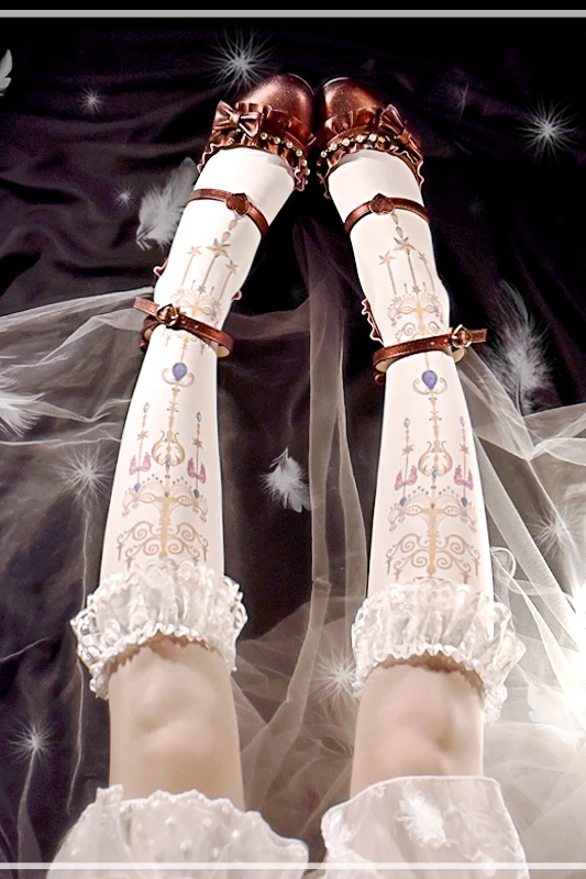 Vintage Lolita Under Knee Socks Lolita Gem Chandelier Printed Lace Middle Tube Foot Wearing Lori Dress Leg Warmers
Vintage Lolita Under Knee Socks Lolita Gem Chandelier Printed Lace Middle Tube Foot Wearing Lori Dress Leg Warmers