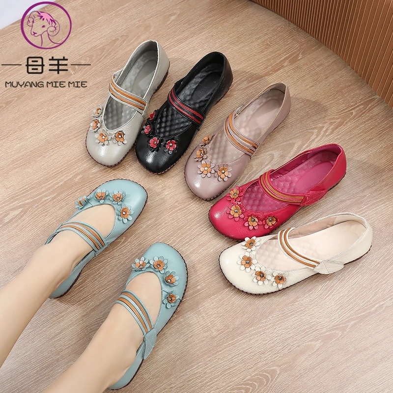 MUYANG Women Flats 2020 Mary Janes Handmade Genuine Leather Flower Flat Shoes Woman Soft comfortable Elegant Loafers Shoes
MUYANG Women Flats 2020 Mary Janes Handmade Genuine Leather Flower Flat Shoes Woman Soft comfortable Elegant Loafers Shoes