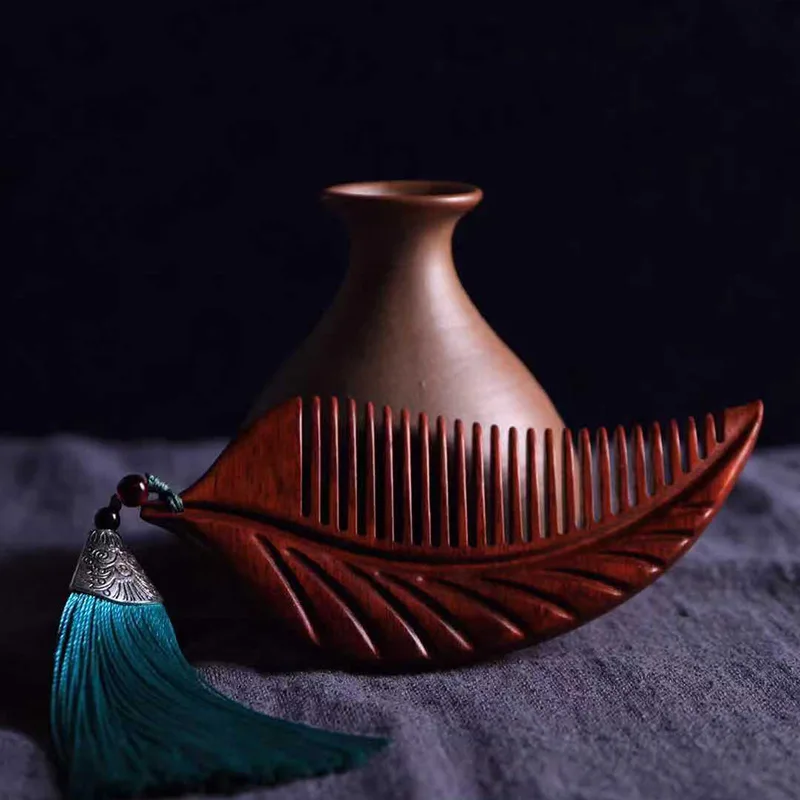 Natural Black Red Sandalwood Comb Carved Leaf Shape Pocket Hair Massage Wooden Super Narrow Tooth Care Anti-static Wood Combs
Natural Black Red Sandalwood Comb Carved Leaf Shape Pocket Hair Massage Wooden Super Narrow Tooth Care Anti-static Wood Combs