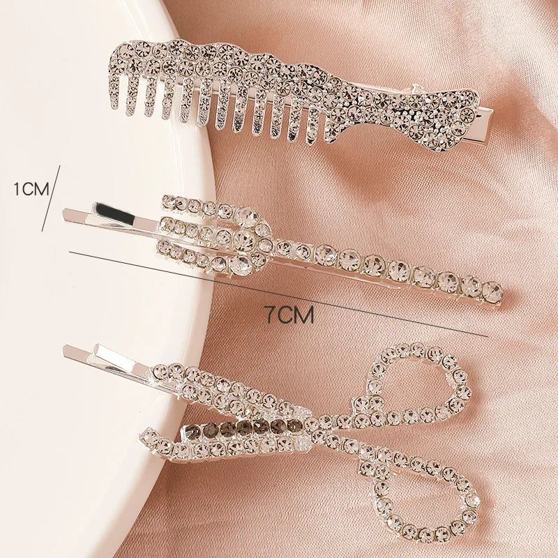 2021 Fashion Elegant Pearl Rhinestone Hairpins Women Girls Hair Clips Pins Barrettes Accessories BB Hairclip Hairgrip Headdress
2021 Fashion Elegant Pearl Rhinestone Hairpins Women Girls Hair Clips Pins Barrettes Accessories BB Hairclip Hairgrip Headdress