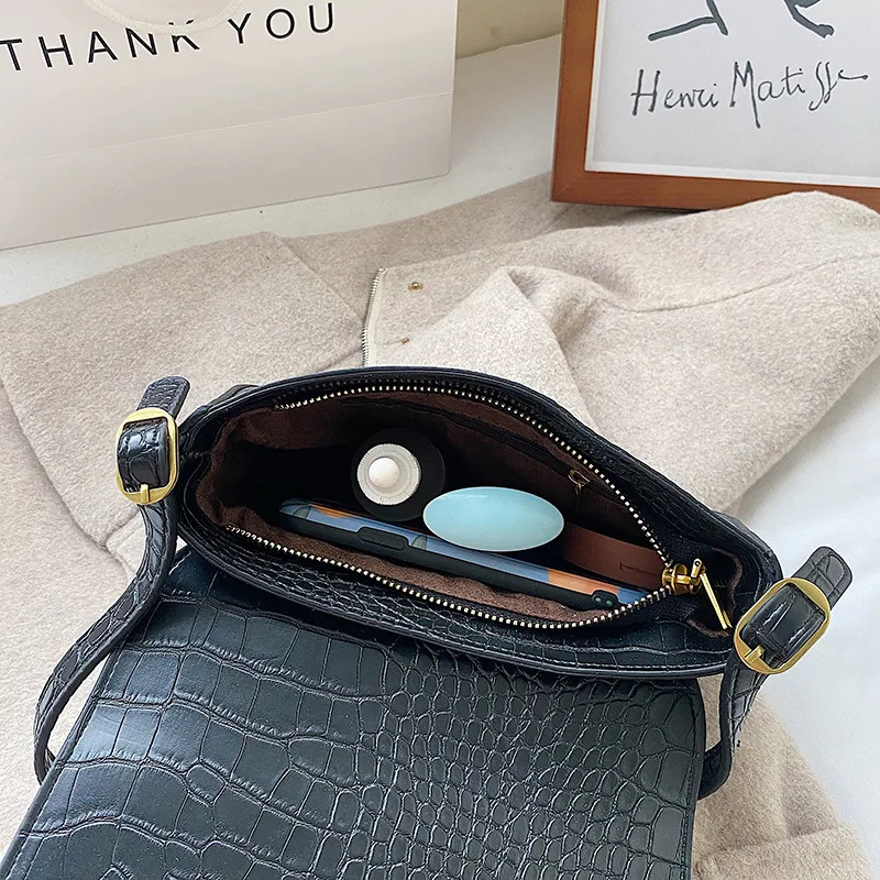 Crocodile Pattern Women Underarm Shoulder Bag Small Square Leather Handbags For Ladies Alligator Crossbody Messenger Bags Sac
Crocodile Pattern Women Underarm Shoulder Bag Small Square Leather Handbags For Ladies Alligator Crossbody Messenger Bags Sac