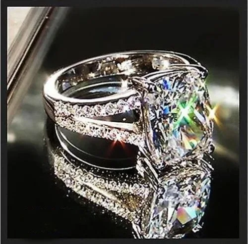 925 Silver Color Diamond Ring for Women Fashion Bizuteria 925 Jewelry Topaz Gemstone Diamond Rings Box
925 Silver Color Diamond Ring for Women Fashion Bizuteria 925 Jewelry Topaz Gemstone Diamond Rings Box
