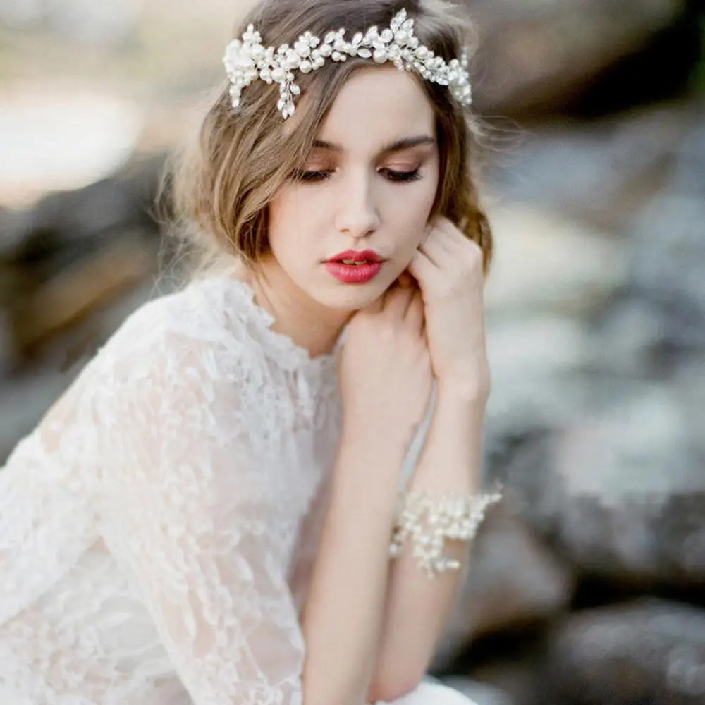 Luxury Crystal Pearl Bride Wedding Headpieces Hair Jewelry Headband Tiara Bride Wedding Hair Ornaments Party Hair Accessories
Luxury Crystal Pearl Bride Wedding Headpieces Hair Jewelry Headband Tiara Bride Wedding Hair Ornaments Party Hair Accessories