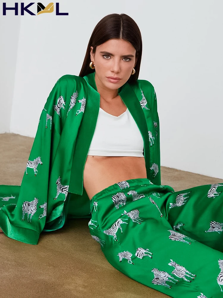 Women Zebra Pattren Trouser Suits Satin Print Sleepwear Flare Sleeve Women Pajama Sets 2021 New
Women Zebra Pattren Trouser Suits Satin Print Sleepwear Flare Sleeve Women Pajama Sets 2021 New