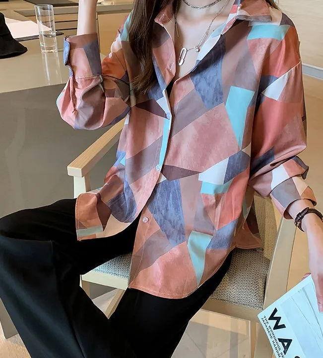 Women Color Block Shirt, Adults Vintage Geometric Pattern Long Sleeve Lapel Button Down Tops
Women Color Block Shirt, Adults Vintage Geometric Pattern Long Sleeve Lapel Button Down Tops