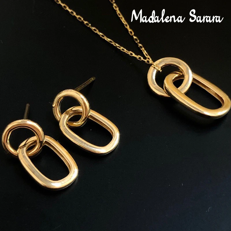 MADALENA SARARA 18Yellow Gold Geometric Circle Women Earrings Necklace Set Au750 Made Women Jewelry
MADALENA SARARA 18Yellow Gold Geometric Circle Women Earrings Necklace Set Au750 Made Women Jewelry