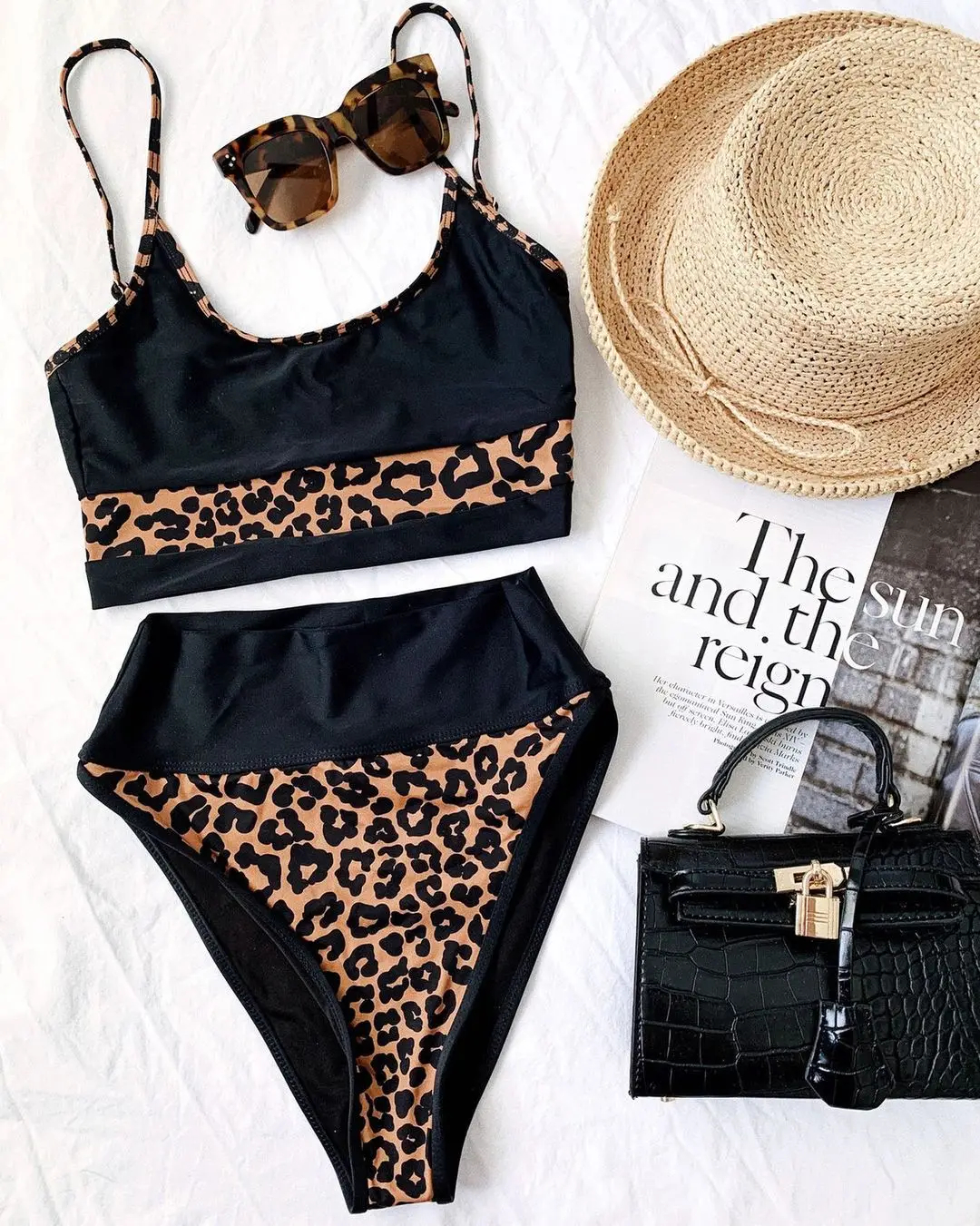 Sexy Leopard Swimsuit Women Bikini Micro High Waist Swimming Suit for Bathing Suit Swimwear Women 2021 Bikinis Set
Sexy Leopard Swimsuit Women Bikini Micro High Waist Swimming Suit for Bathing Suit Swimwear Women 2021 Bikinis Set