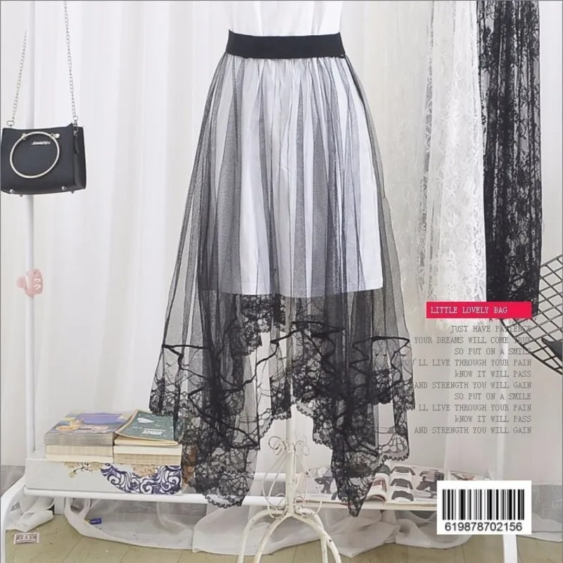 A Single Layer Mesh Perspective Skirt For Women's Mid Length In Autumn And Winter
A Single Layer Mesh Perspective Skirt For Women's Mid Length In Autumn And Winter