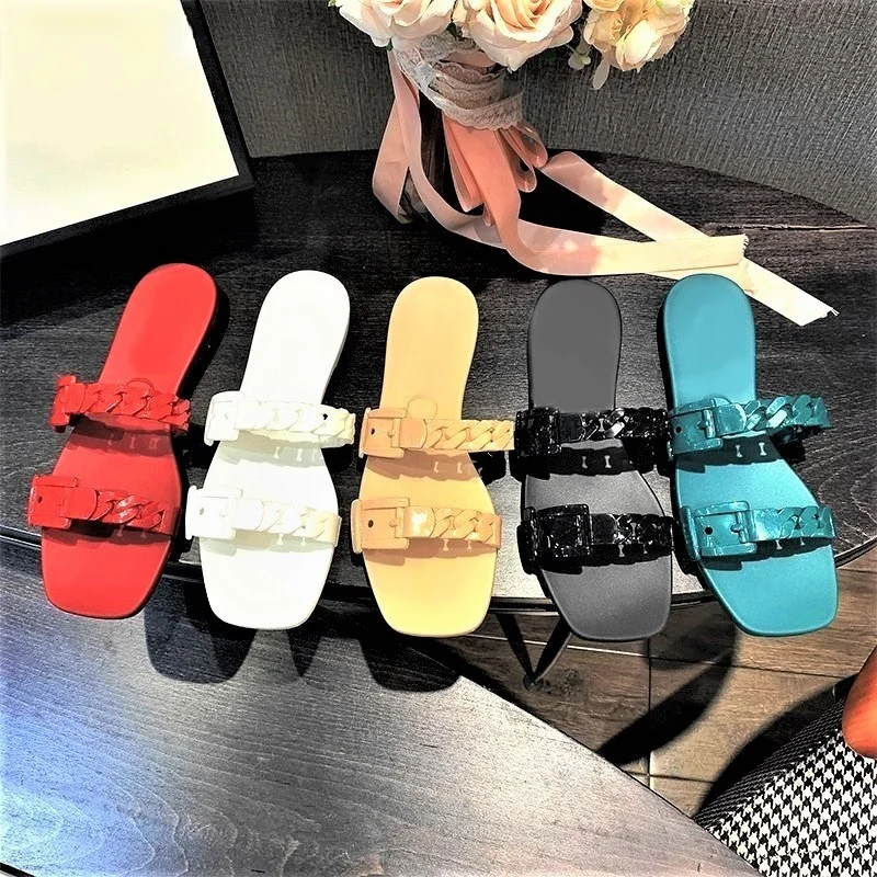 Summer Women's Slippers Luxury Brand Designer Slides Candy Color Jelly Beach Slides Casual Open Toes PVC Chain Design Flat Slide
Summer Women's Slippers Luxury Brand Designer Slides Candy Color Jelly Beach Slides Casual Open Toes PVC Chain Design Flat Slide