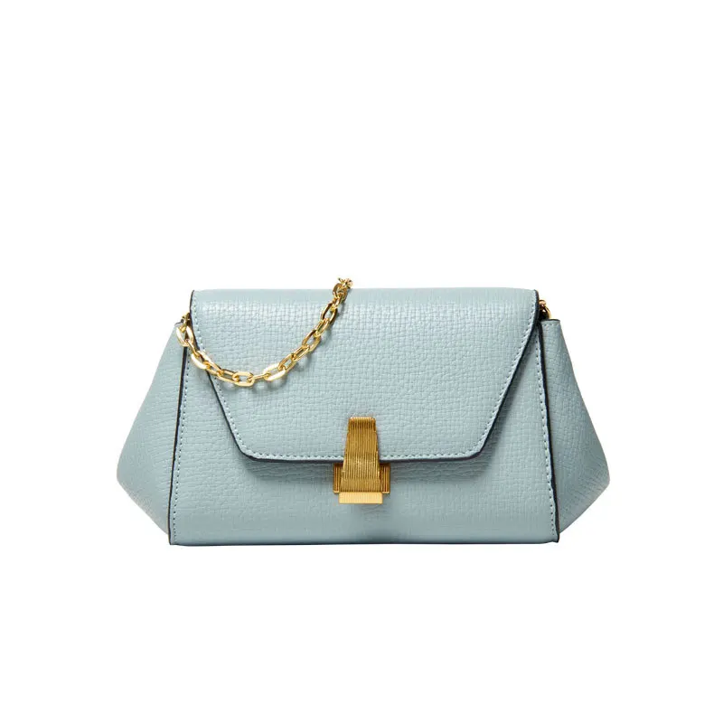 Summer small bag female 2021 new trendy all-match fashionable texture high-quality mini one-shoulder diagonal chain small bag
Summer small bag female 2021 new trendy all-match fashionable texture high-quality mini one-shoulder diagonal chain small bag