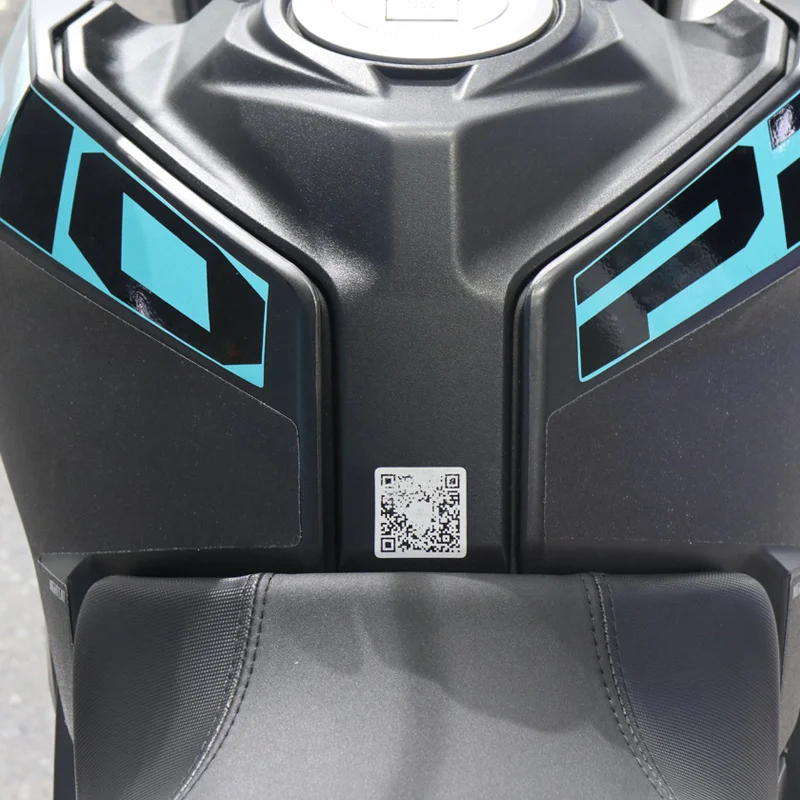 Наклейка на топливный бак мотоцикла, Модифицированная наклейка, противоскользящий корпус рыбьей кости для Cfmoto Cf125-3 St Papio
Наклейка на топливный бак мотоцикла, Модифицированная наклейка, противоскользящий корпус рыбьей кости для Cfmoto Cf125-3 St Papio