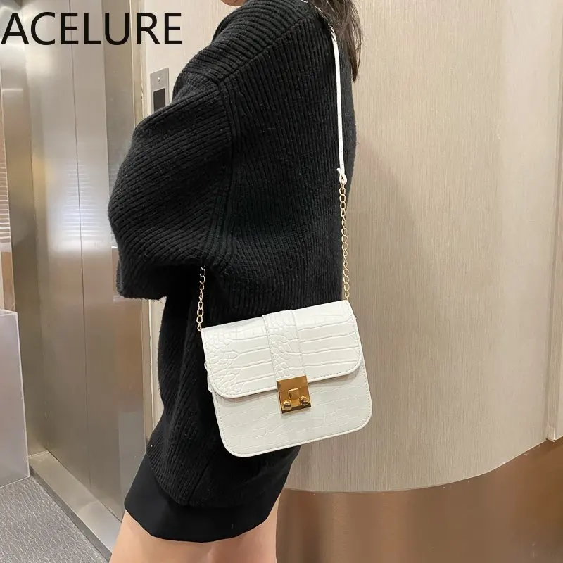 ACELURE Alligator PU Leather Shoulder Bags for Women fashion Small Metal Chain Crossbody Messenger Bags Elegant Ladies Red Flap
ACELURE Alligator PU Leather Shoulder Bags for Women fashion Small Metal Chain Crossbody Messenger Bags Elegant Ladies Red Flap