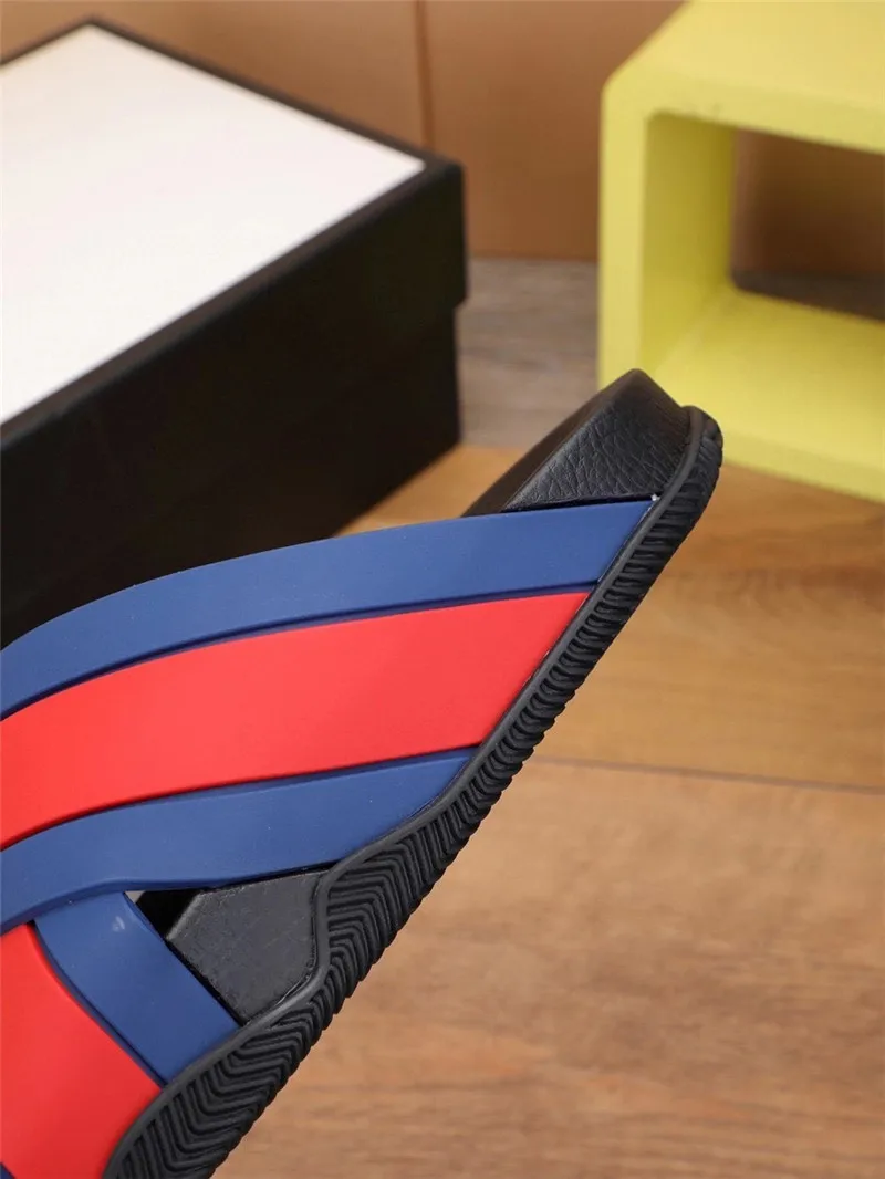 Luxury Brand Designer Fashionable Leisure Slippers Everyday Overlapping Sandals Slippers, Men's New Color Slippers Size 38-46
Luxury Brand Designer Fashionable Leisure Slippers Everyday Overlapping Sandals Slippers, Men's New Color Slippers Size 38-46