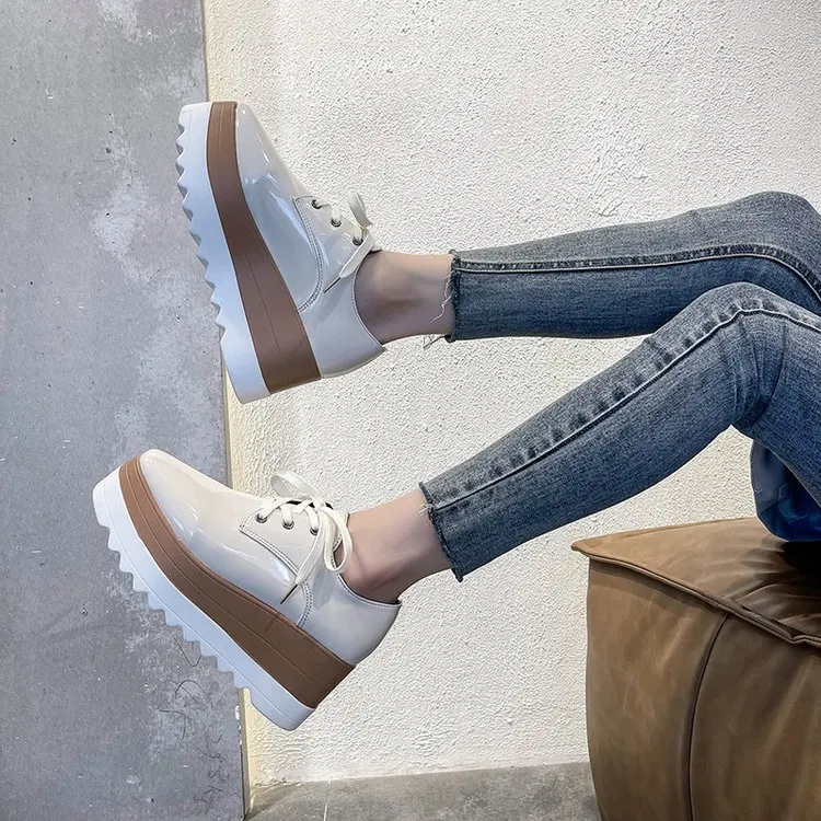 Hot Flat Platform Spring Summer Shoes Woman Lace Up Leather Flats Design Square Toe Mixed Color Increasing Flats Superstar Shoes
Hot Flat Platform Spring Summer Shoes Woman Lace Up Leather Flats Design Square Toe Mixed Color Increasing Flats Superstar Shoes