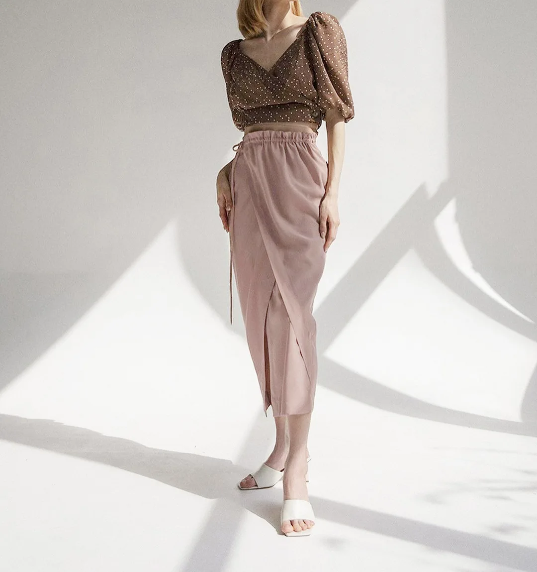 2021 Spring Summer Fashion New High Waist Lace up Irregular Long Split Fork High Quality Elegant Women Skirts
2021 Spring Summer Fashion New High Waist Lace up Irregular Long Split Fork High Quality Elegant Women Skirts