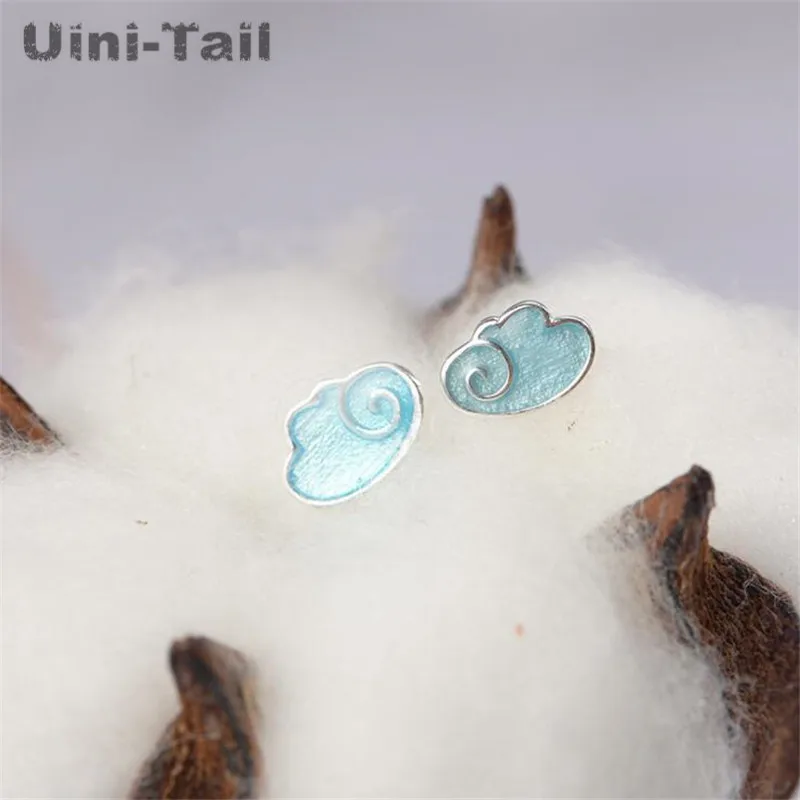 Uini-Tail hot new 925 sterling silver simple temperament cute blue angel wings earrings fresh dynamic romantic sweet jewelry
Uini-Tail hot new 925 sterling silver simple temperament cute blue angel wings earrings fresh dynamic romantic sweet jewelry