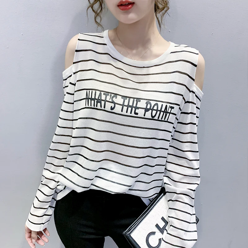 Spring European Clothes Thin T-Shirt Fashion Design Sexy Off Shoulder Striped Letter Women Tops Long Sleeve Tees 2021
Spring European Clothes Thin T-Shirt Fashion Design Sexy Off Shoulder Striped Letter Women Tops Long Sleeve Tees 2021