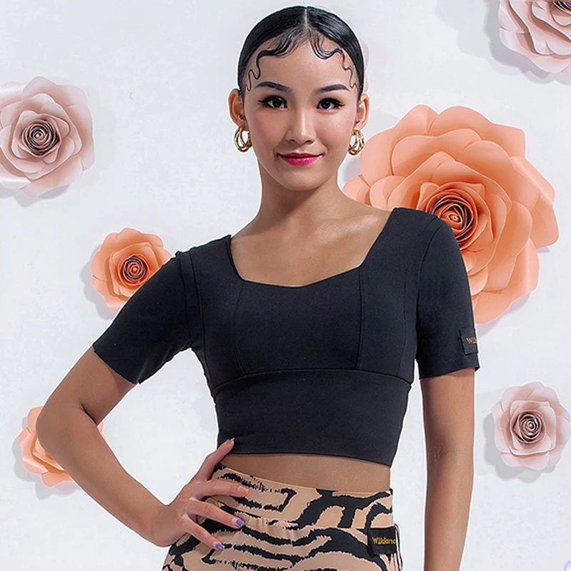 Latin Dance Short Tops Women 2022 Square Neck Shirts Standard Dance Latin Practice Wear Summer Samba Salsa Tops Clothes
Latin Dance Short Tops Women 2022 Square Neck Shirts Standard Dance Latin Practice Wear Summer Samba Salsa Tops Clothes
