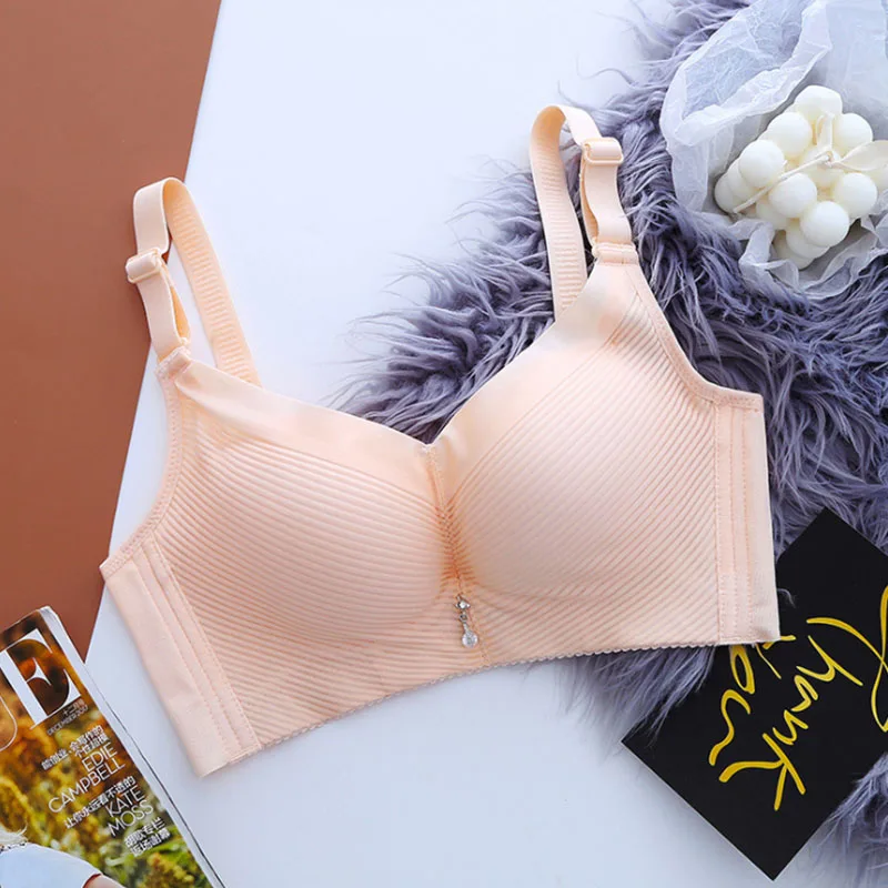 Ladies' Comfortable And Durable Non-Wireless Bras Gather And Adjust Sexy Underwear Breathable Thin Cup Girly Bra
Ladies' Comfortable And Durable Non-Wireless Bras Gather And Adjust Sexy Underwear Breathable Thin Cup Girly Bra