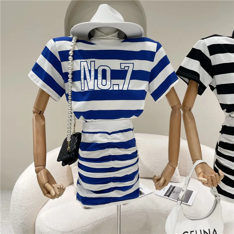 NewWomen's clothing Spring Summer 2021 Fashion Short sleeve T-shirt + casual slim striped skirt Set
NewWomen's clothing Spring Summer 2021 Fashion Short sleeve T-shirt + casual slim striped skirt Set