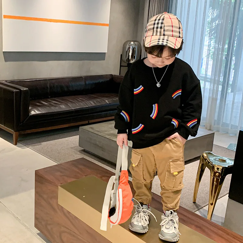 Children's Clothing Boys Long Sleeve T-shirt Boys Long Sleeve Top Children Autumn Cotton Pullover 1-8 years Old Boys Long Sleeve 
Children's Clothing Boys Long Sleeve T-shirt Boys Long Sleeve Top Children Autumn Cotton Pullover 1-8 years Old Boys Long Sleeve
