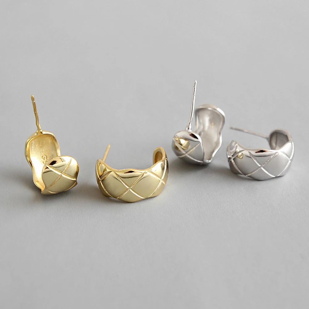 Contracted Personality Fashion Stud Earrings Partner Minimalist Geometric Exquisite Gift
Contracted Personality Fashion Stud Earrings Partner Minimalist Geometric Exquisite Gift
