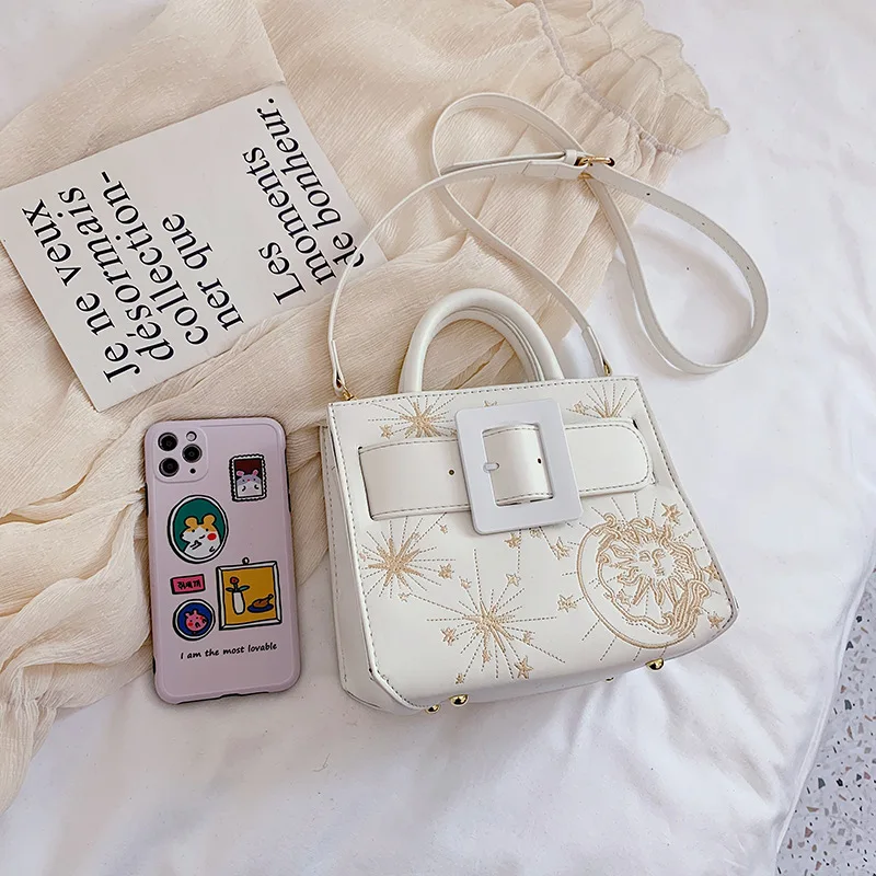 Popular Shoulder Bags for Women 2021Spring Summer Extured Firework Embroidery Ladies Handbag Large Capacity Fashion Totes Bag
Popular Shoulder Bags for Women 2021Spring Summer Extured Firework Embroidery Ladies Handbag Large Capacity Fashion Totes Bag