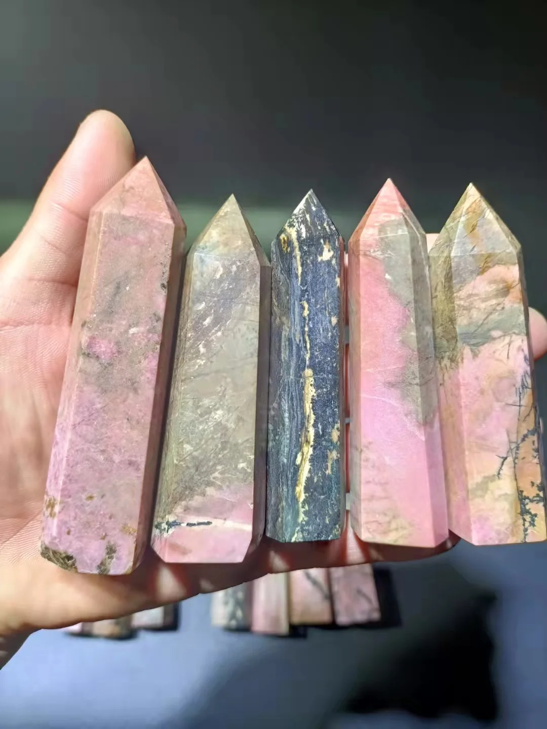 Natural gem polishing is the best aura.Rose stone. Obelisk wand crystal Chakra Home Ornament specimen healing
Natural gem polishing is the best aura.Rose stone. Obelisk wand crystal Chakra Home Ornament specimen healing
