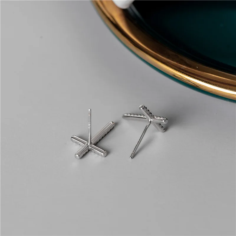 SODROV 925 Sterling Silver Diamond Simple Cross Stud Earrings Sterling Silver 925 Earrings Korean Silver Earrings for Women 
SODROV 925 Sterling Silver Diamond Simple Cross Stud Earrings Sterling Silver 925 Earrings Korean Silver Earrings for Women