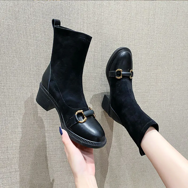 Short boots female British wind in the spring and autumn single boots boots new low canister boots Chelsea in 2021, Martin boots
Short boots female British wind in the spring and autumn single boots boots new low canister boots Chelsea in 2021, Martin boots