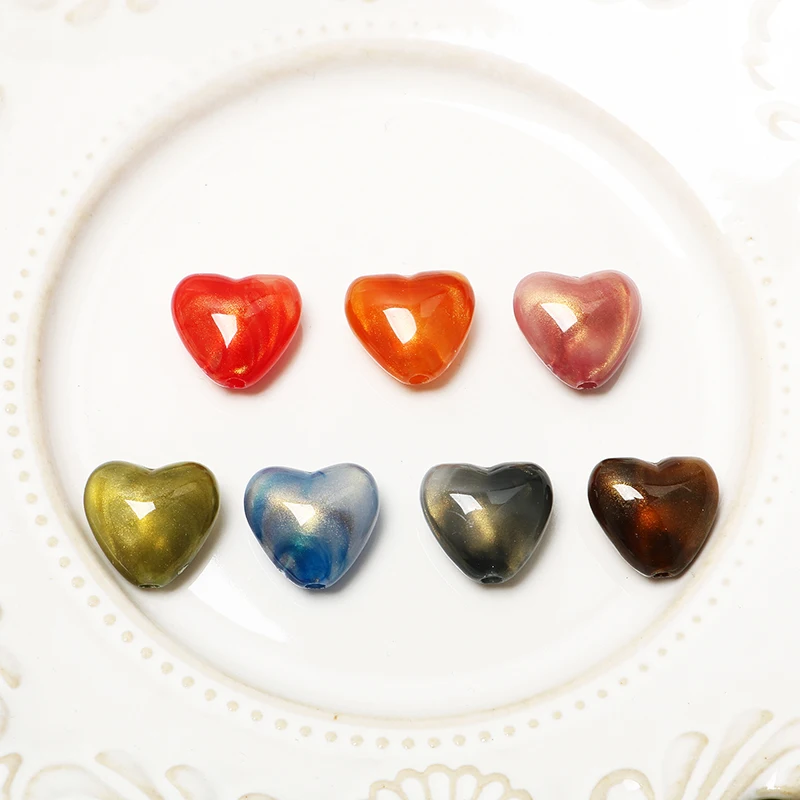 6 шт., акриловые бусины «сердца»
6 шт., акриловые бусины «сердца»