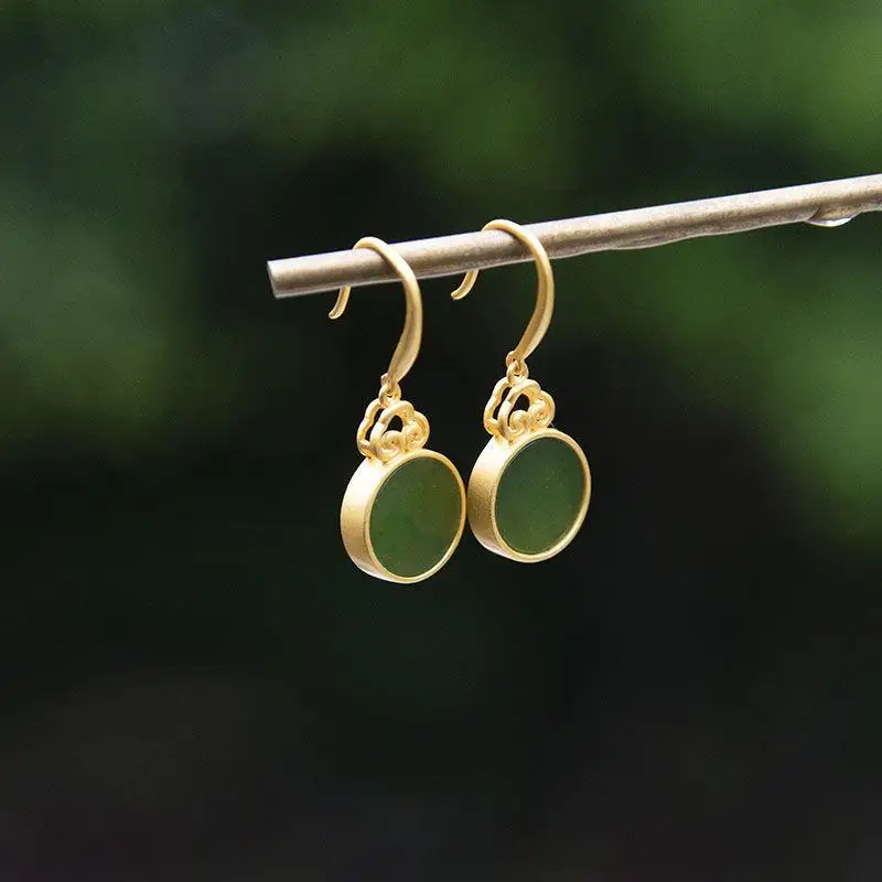 Natural Hetian Jade Green Jade Mirror round Earrings S925 Sterling Silver Artistic Gold Earrings Chinese Style Natural Jasper
Natural Hetian Jade Green Jade Mirror round Earrings S925 Sterling Silver Artistic Gold Earrings Chinese Style Natural Jasper