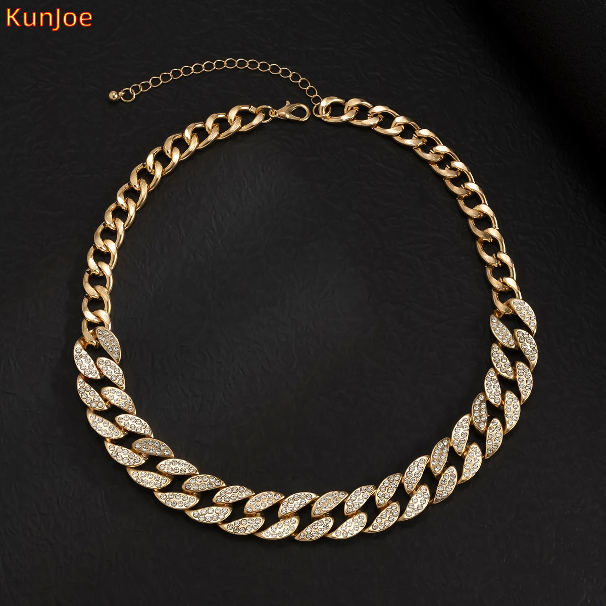 KunJoe New Fashion Gold Color Punk Vintage Necklace Thick Chain Statement Choker Hip Hop Necklaces Women Rhinestone Jewelry Gift
KunJoe New Fashion Gold Color Punk Vintage Necklace Thick Chain Statement Choker Hip Hop Necklaces Women Rhinestone Jewelry Gift