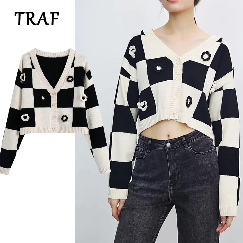 TRAF ZA Woman Cardigan 2021 Spring Women Fashion Checkerboard Knit Jacket Top Long Sleeve Cardigan Casual Button Knitted Tops
TRAF ZA Woman Cardigan 2021 Spring Women Fashion Checkerboard Knit Jacket Top Long Sleeve Cardigan Casual Button Knitted Tops