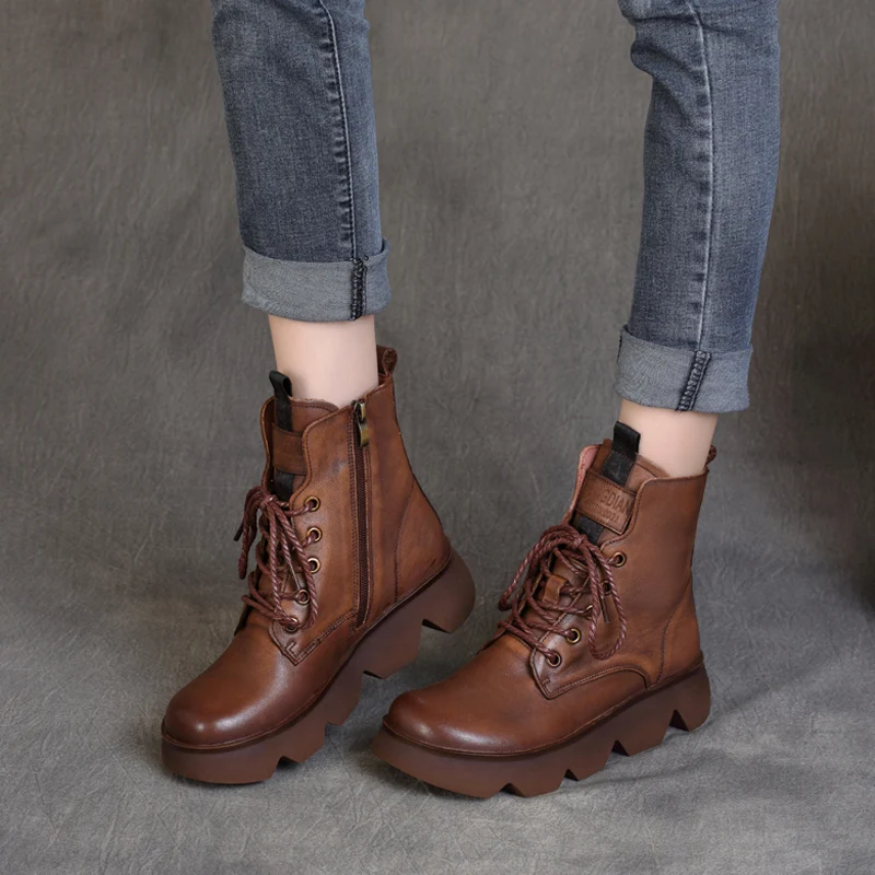 Women Leather Ankle Boots Black Wedge heels Riding Shoes For Women Autumn Handmade Genuine leather Women Boots For Sale Brand
Women Leather Ankle Boots Black Wedge heels Riding Shoes For Women Autumn Handmade Genuine leather Women Boots For Sale Brand