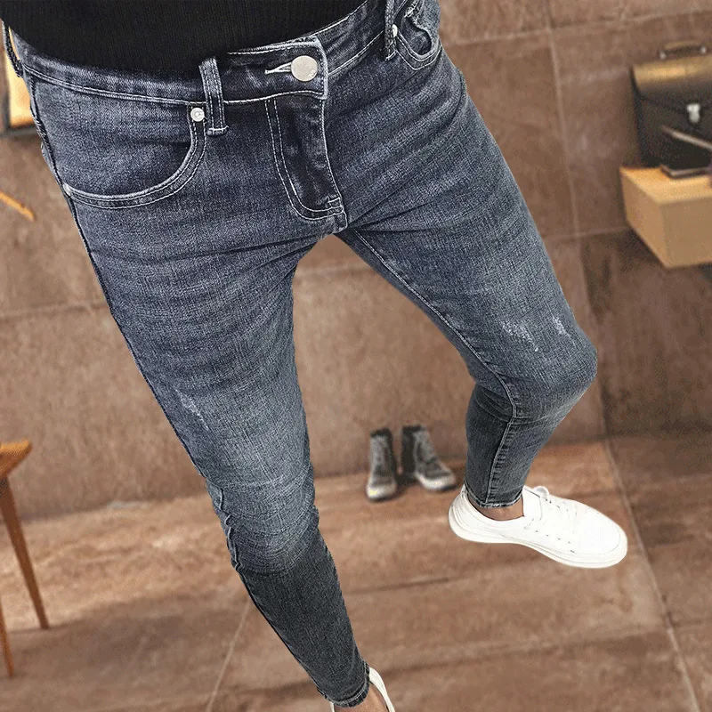 Fashion 2021 Trendy male social spirit guy Korean skinny jeans men slim feet all-match ankle length teen pencil pants
Fashion 2021 Trendy male social spirit guy Korean skinny jeans men slim feet all-match ankle length teen pencil pants