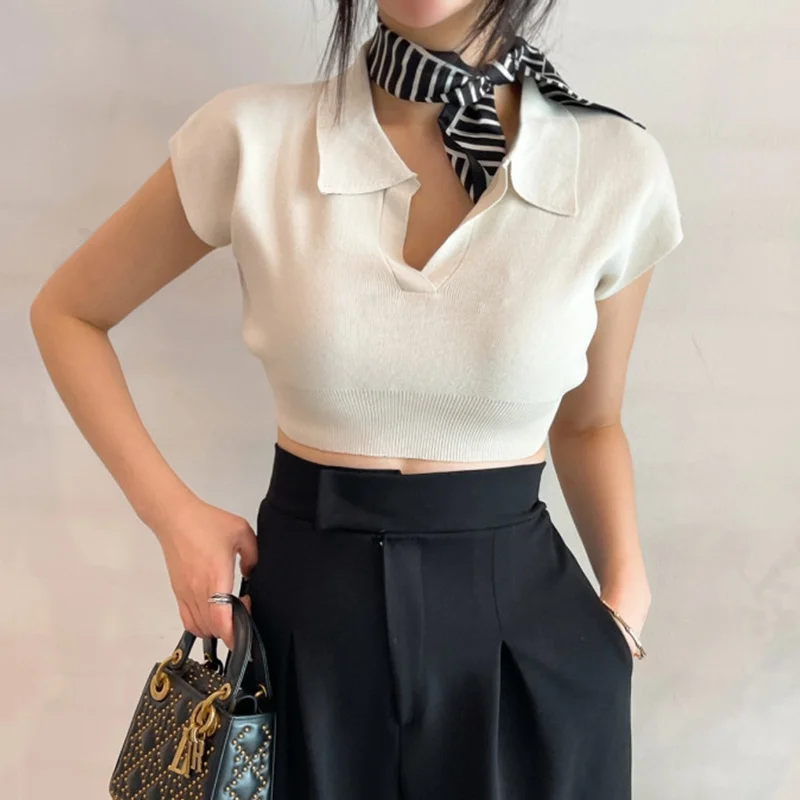 South Korea Chic Korean Fashion Sweater Cardigan Tops Summer Simple Lapel Slim Casual Short Leakage Navel T-shirt Female
South Korea Chic Korean Fashion Sweater Cardigan Tops Summer Simple Lapel Slim Casual Short Leakage Navel T-shirt Female
