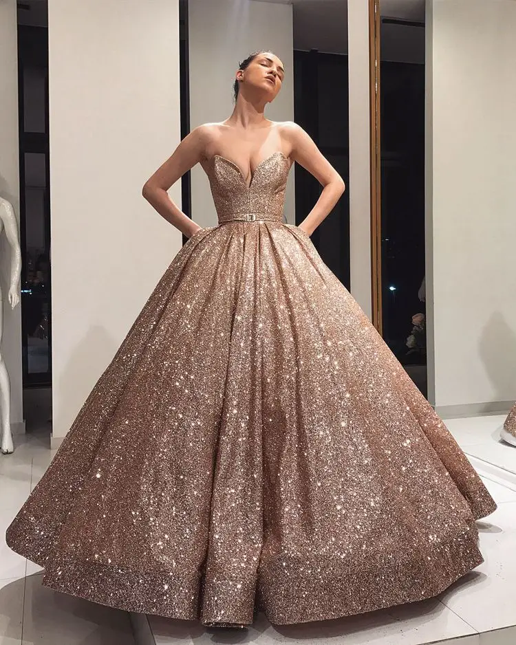 Puffy Charms Ball Gown Sweet 16 Dress Sweetheart Rose Gold Sequin Celebrity Glitter Women Party Quinceanera Dresses 2022
Puffy Charms Ball Gown Sweet 16 Dress Sweetheart Rose Gold Sequin Celebrity Glitter Women Party Quinceanera Dresses 2022