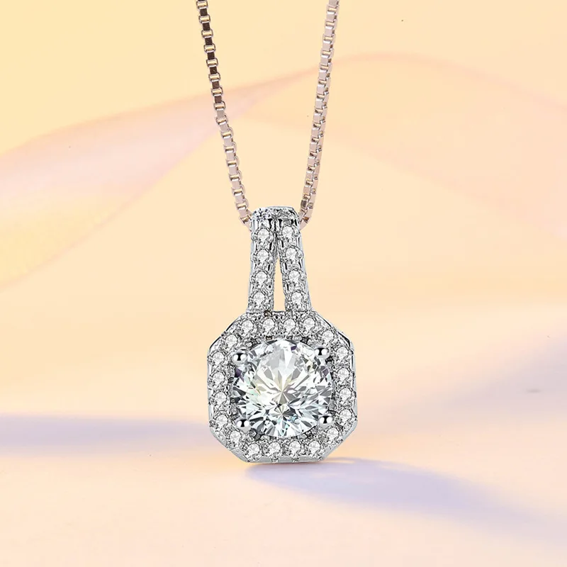 S925 Sterling Silver Full Diamond Square Pendant Female Japanese and Korean Fashion Temperament Joker Jewelry
S925 Sterling Silver Full Diamond Square Pendant Female Japanese and Korean Fashion Temperament Joker Jewelry
