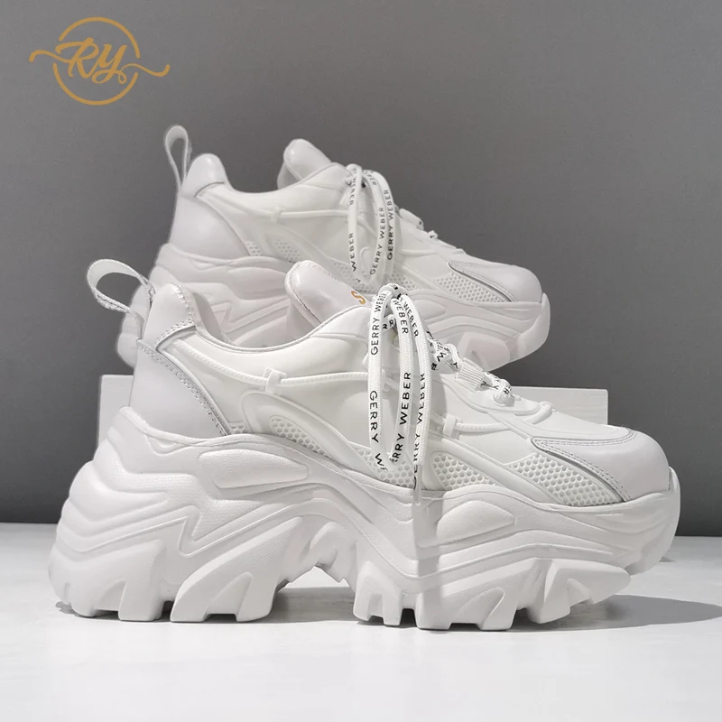 RY-RELAA European women shoes Genuine Leather shoes for women sneakers 2021 fashion New autumn platform sneakers ins white shoes
RY-RELAA European women shoes Genuine Leather shoes for women sneakers 2021 fashion New autumn platform sneakers ins white shoes