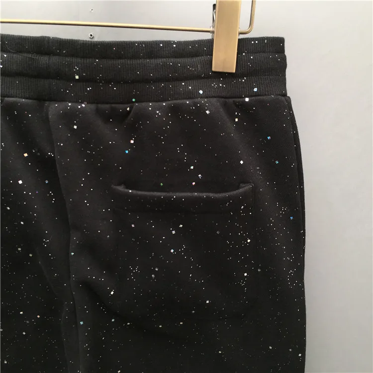 High New Novelty luxury Men 21 Classic Shiny Sky stars Comfortable Cotton Parkour Sweat Casual Pants Sweatpants D48
High New Novelty luxury Men 21 Classic Shiny Sky stars Comfortable Cotton Parkour Sweat Casual Pants Sweatpants D48