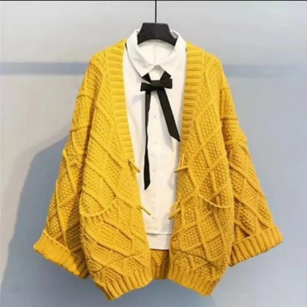 2021 Autumn Women V Neck Solid Casual Cardigans Female Loose Jumpers Thick Warm Spring Knit Jacket Ladies Knitted Coats H585
2021 Autumn Women V Neck Solid Casual Cardigans Female Loose Jumpers Thick Warm Spring Knit Jacket Ladies Knitted Coats H585
