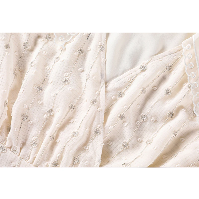 Elegant Women shirt Vintage print Long Sleeve Casual Vintage v-neck Sexy Korean Fashion 2020 autumn spring Girls blouses tops
Elegant Women shirt Vintage print Long Sleeve Casual Vintage v-neck Sexy Korean Fashion 2020 autumn spring Girls blouses tops