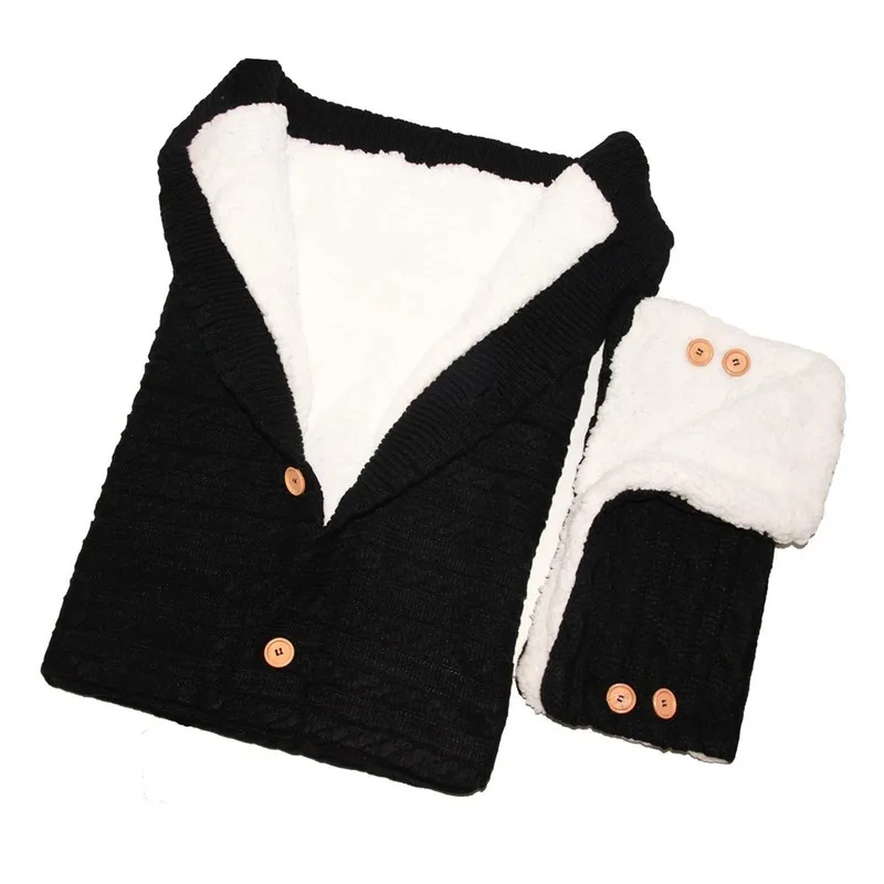 New European American Knitted Buttons Velvet Sleeping Bag Trolley Gloves Baby Outdoor Baby Padded Warm Trolley Sleeping Bag
New European American Knitted Buttons Velvet Sleeping Bag Trolley Gloves Baby Outdoor Baby Padded Warm Trolley Sleeping Bag