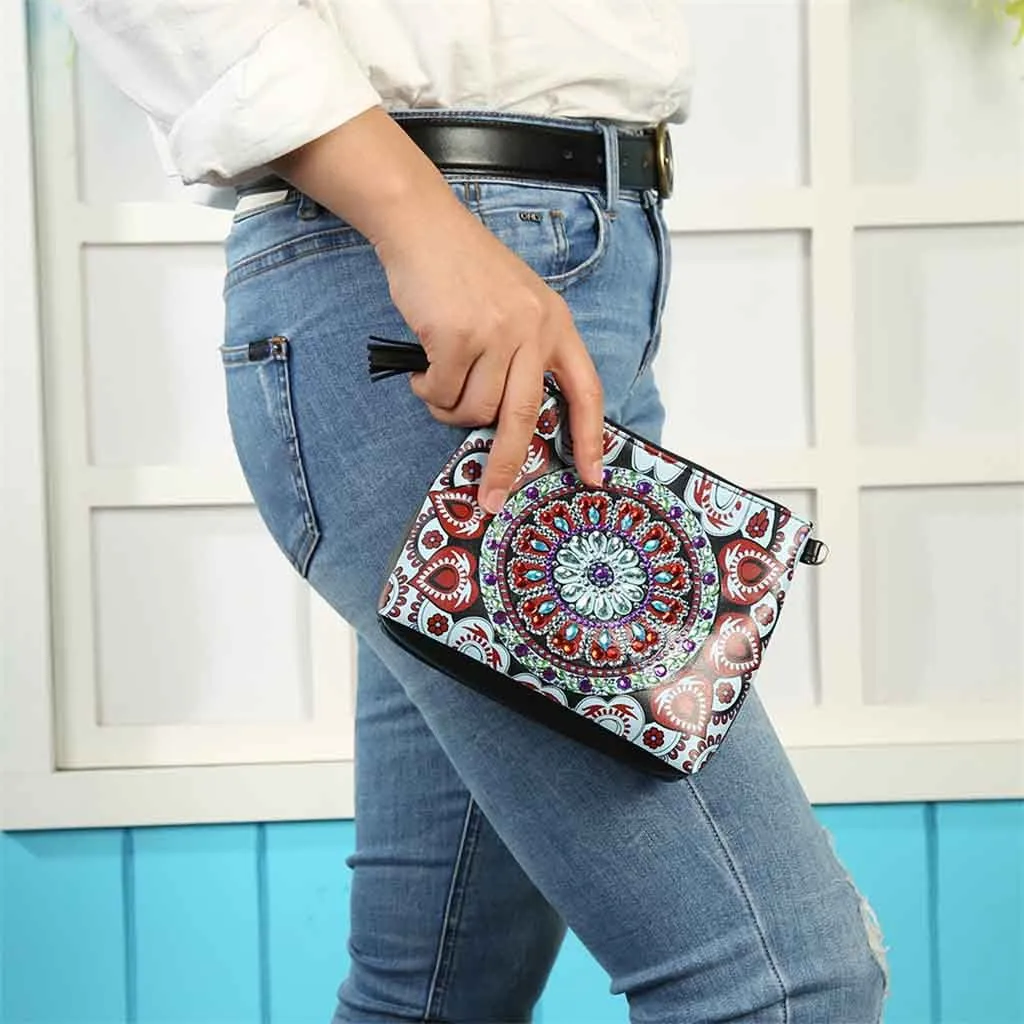 Women Embroidery Travel Outdoor Bag Crossbody Bag Shoulder Club Fashion Messenger Bag Casual Summer Handbag Lady Beach Wild Bag
Women Embroidery Travel Outdoor Bag Crossbody Bag Shoulder Club Fashion Messenger Bag Casual Summer Handbag Lady Beach Wild Bag